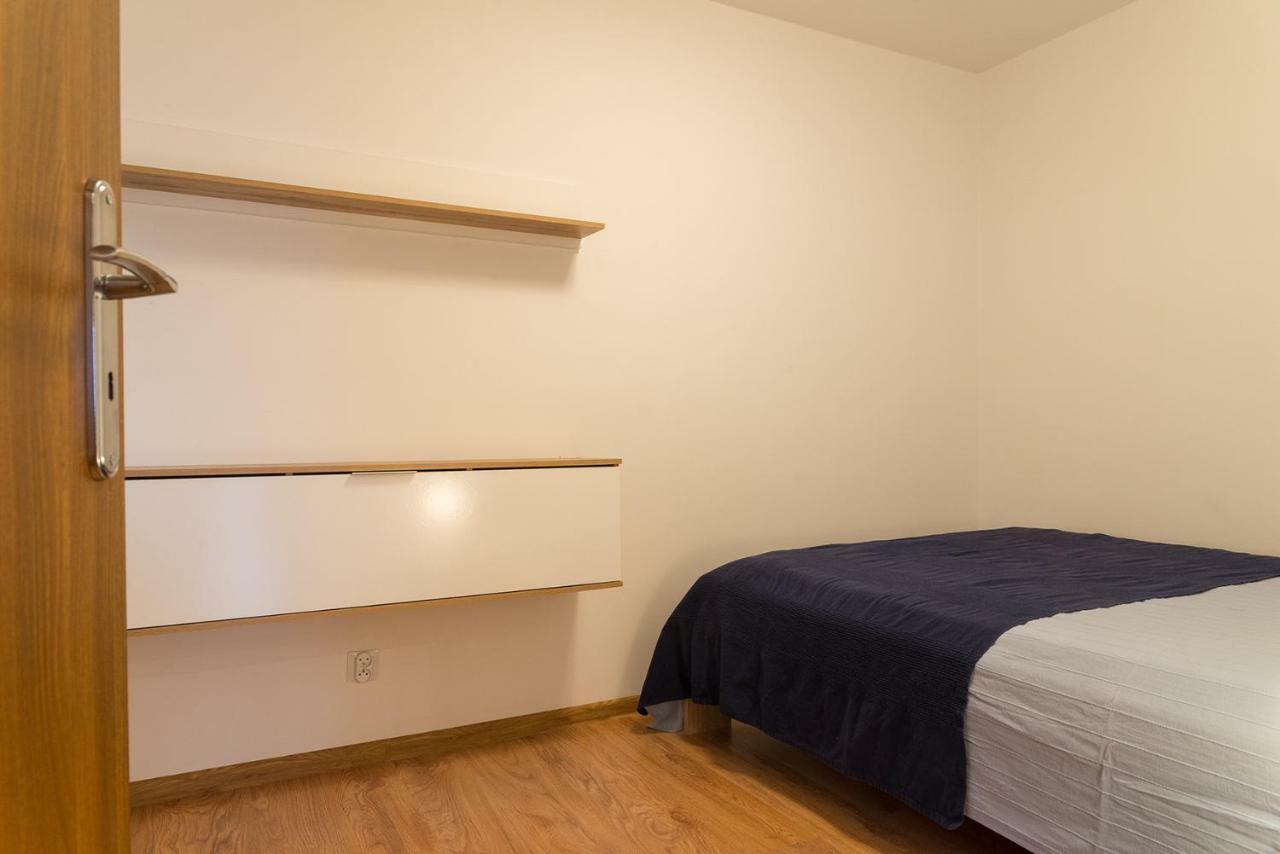Apartament Na Urlop - Centrum - Przy Amfiteatrze - 500M Do Basenow فيسلا المظهر الخارجي الصورة