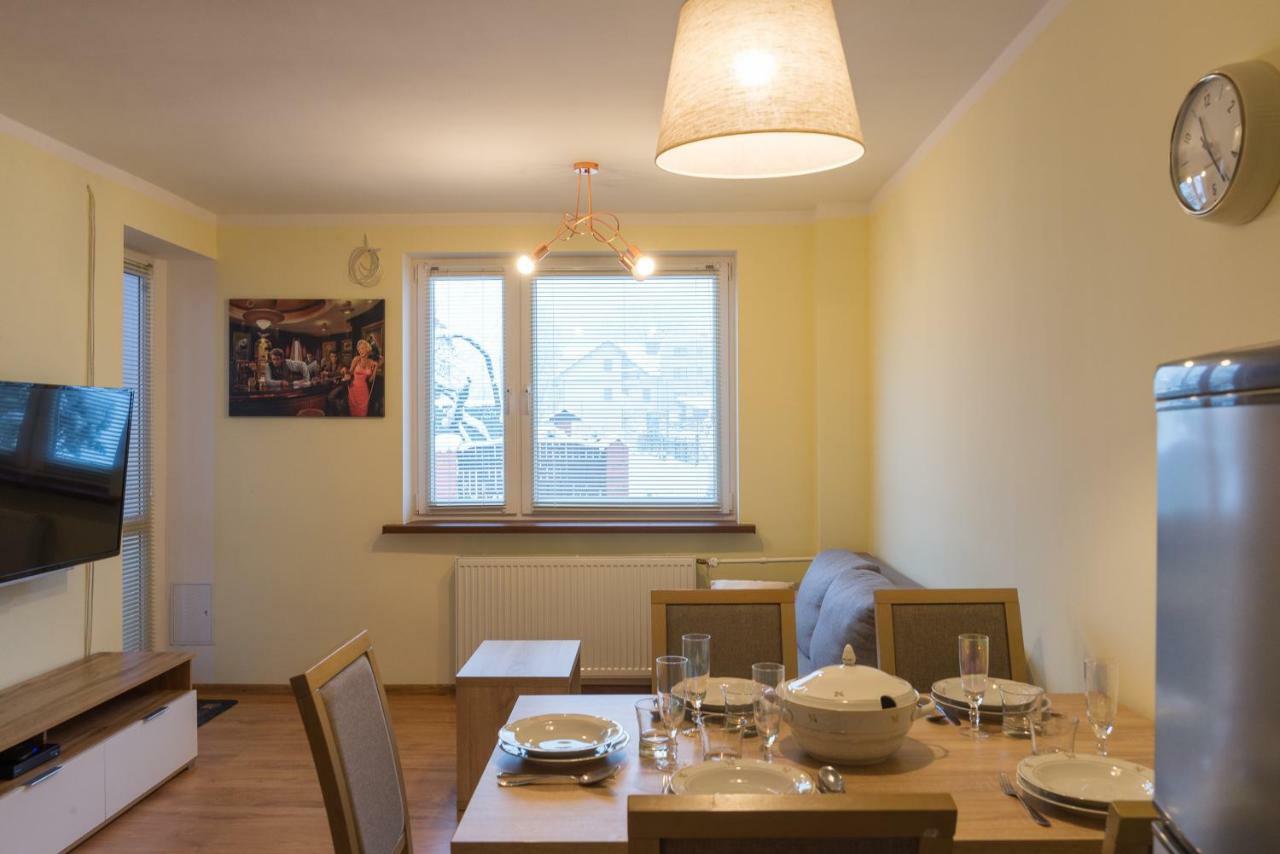 Apartament Na Urlop - Centrum - Przy Amfiteatrze - 500M Do Basenow فيسلا المظهر الخارجي الصورة