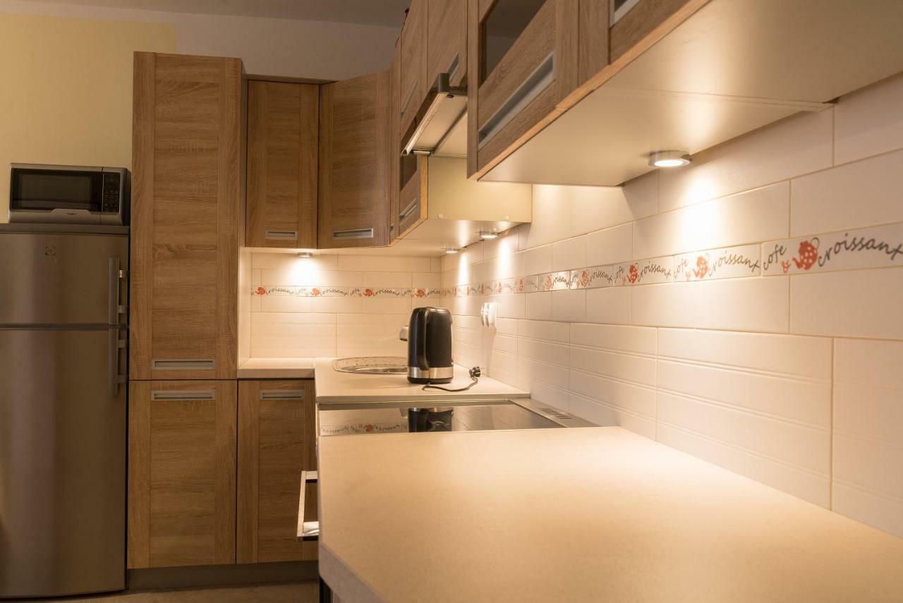 Apartament Na Urlop - Centrum - Przy Amfiteatrze - 500M Do Basenow فيسلا المظهر الخارجي الصورة