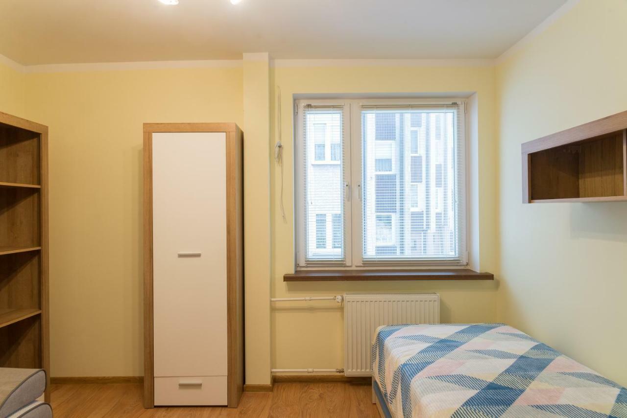 Apartament Na Urlop - Centrum - Przy Amfiteatrze - 500M Do Basenow فيسلا المظهر الخارجي الصورة